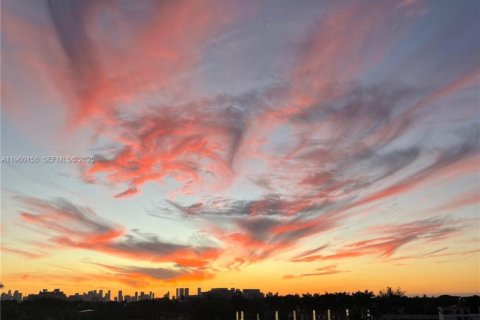 Купить кондоминиум в Майами-Бич, Флорида 1 спальня, 87.51м2, № 2023844 - фото 9