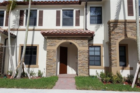 Townhouse in Homestead, Florida 3 bedrooms, 133.04 sq.m. № 1889149 - photo 2