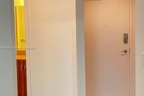 Apartamento en alquiler en Miami, Florida, 3 dormitorios, 122.63 m2 № 1924132 - foto 27