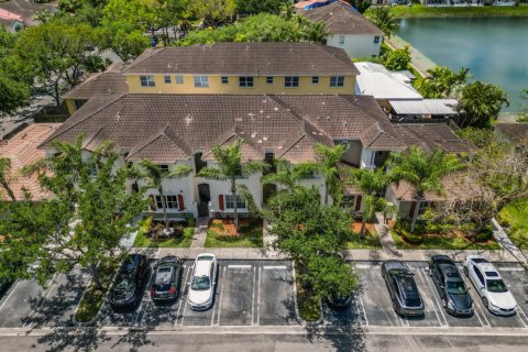 Adosado en venta en Homestead, Florida, 3 dormitorios, 147.16 m2 № 2247118 - foto 28