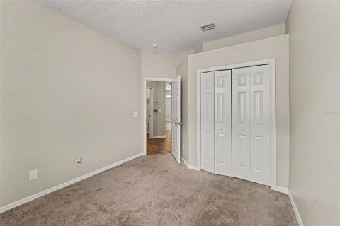 House in Wesley Chapel, Florida 3 bedrooms, 191.56 sq.m. № 2156617 - photo 10