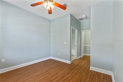 Casa en venta en Davenport, Florida, 4 dormitorios, 212.47 m2 № 1899991 - foto 22