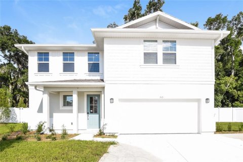 Villa ou maison à louer à DeLand, Floride: 4 chambres, 192.4 m2 № 1821289 - photo 1