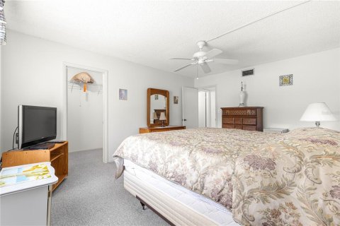Condo in Ocala, Florida, 1 bedroom  № 1895021 - photo 11