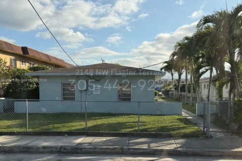 Apartment in Miami, Florida 46.45 sq.m. № 2011223 - photo 7