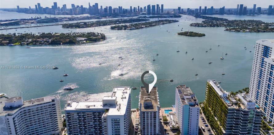 Condo in Miami Beach, Florida, 1 bedroom № 1867184