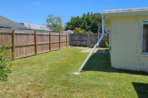 House in Holiday, Florida 3 bedrooms, 143.26 sq.m. № 1826497 - photo 27