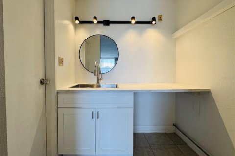 Condominio en alquiler en Orlando, Florida, 1 dormitorio, 25.64 m2 № 1801520 - foto 4