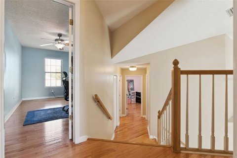 House in Apopka, Florida 4 bedrooms, 211.17 sq.m. № 2215553 - photo 24