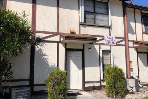 Condo à West Palm Beach, Floride, 2 chambres № 2362722