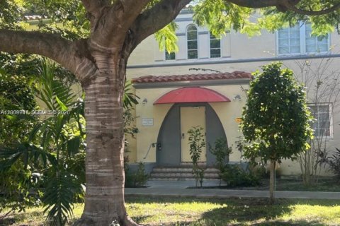 Condominio en venta en Miami Beach, Florida, 2 dormitorios, 55.28 m2 № 2090065 - foto 21