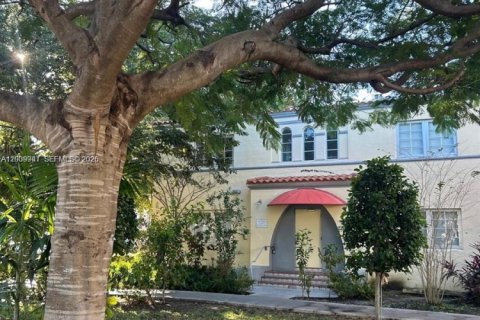 Condominio en venta en Miami Beach, Florida, 2 dormitorios, 55.28 m2 № 2090065 - foto 22