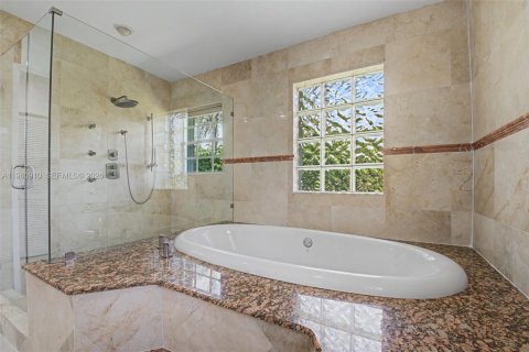 Купить виллу или дом в Пальметто-Бей, Флорида 4 спальни, 265.51м2, № 2043404 - фото 14