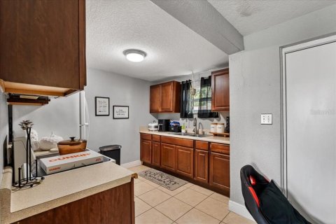 Propiedad comercial en venta en Kissimmee, Florida, 2 dormitorios, 99.41 m2 № 1911338 - foto 10