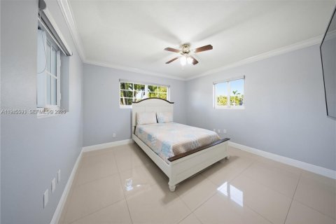 Casa en venta en North Miami Beach, Florida, 3 dormitorios, 99.78 m2 № 2001879 - foto 21