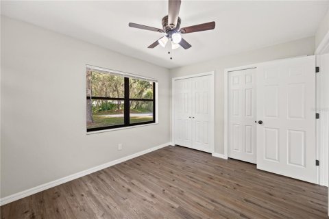 House in Inverness, Florida 3 bedrooms, 117.06 sq.m. № 2147970 - photo 25