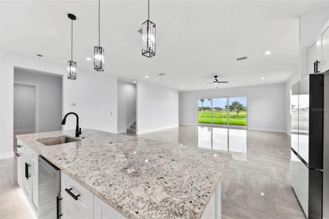 Villa ou maison à vendre à Palmetto, Floride: 4 chambres, 289.95 m2 № 1802912 - photo 18