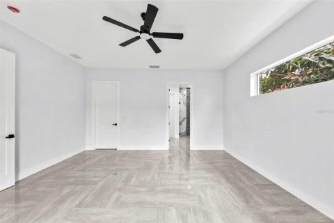Villa ou maison à vendre à Palmetto, Floride: 4 chambres, 289.95 m2 № 1802912 - photo 27