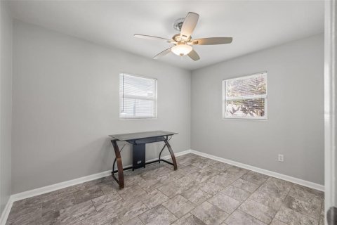House in Largo, Florida 2 bedrooms, 81.29 sq.m. № 1909223 - photo 19
