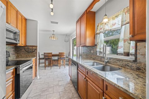 Villa ou maison à vendre à Largo, Floride: 2 chambres, 81.29 m2 № 1909223 - photo 13