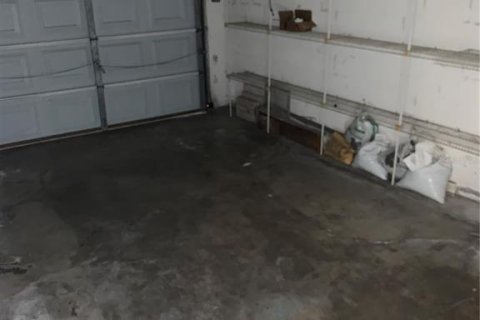 Villa ou maison à louer à Sarasota, Floride: 2 chambres, 95.78 m2 № 2416619 - photo 13