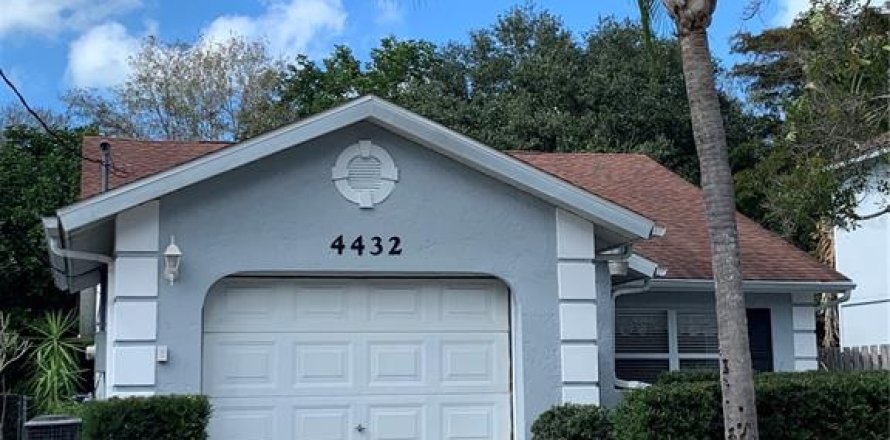 Villa ou maison à Sarasota, Floride 2 chambres, 95.78 m2 № 2416619