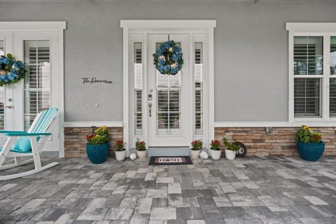 House in New Smyrna Beach, Florida 4 bedrooms, 217.21 sq.m. № 1556592 - photo 3
