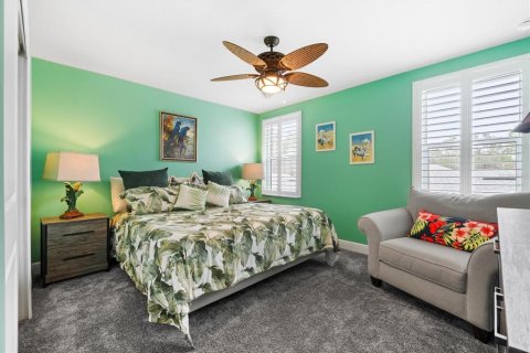 House in New Smyrna Beach, Florida 4 bedrooms, 217.21 sq.m. № 1556592 - photo 23