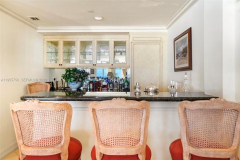 Copropriété à vendre à Sunny Isles Beach, Floride: 4 chambres, 410.16 m2 № 2017688 - photo 9