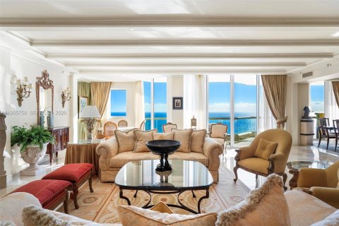 Copropriété à vendre à Sunny Isles Beach, Floride: 4 chambres, 410.16 m2 № 2017688 - photo 11
