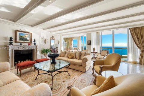 Copropriété à vendre à Sunny Isles Beach, Floride: 4 chambres, 410.16 m2 № 2017688 - photo 6