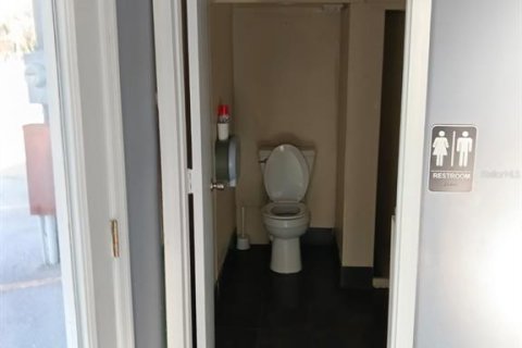 Снять в аренду коммерческую недвижимость в Гибсонтон, Флорида 859.25м2, № 2238984 - фото 21