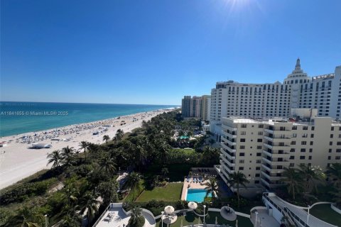 Condo in Miami Beach, Florida, 1 bedroom № 1833777 - photo 5