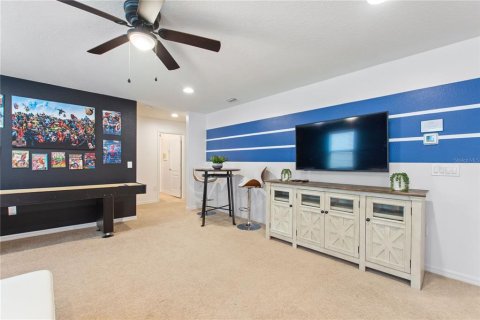 House in Kissimmee, Florida 7 bedrooms, 304.81 sq.m. № 2093407 - photo 23