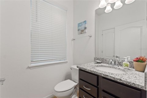 House in Kissimmee, Florida 7 bedrooms, 304.81 sq.m. № 2093407 - photo 15