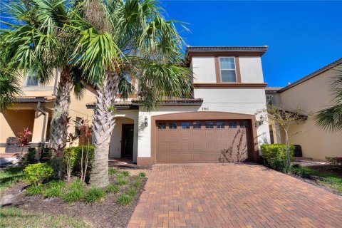 House in Kissimmee, Florida 7 bedrooms, 304.81 sq.m. № 2093407