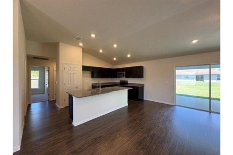 Villa ou maison à vendre à Ocala, Floride: 4 chambres, 172.71 m2 № 2204746 - photo 9