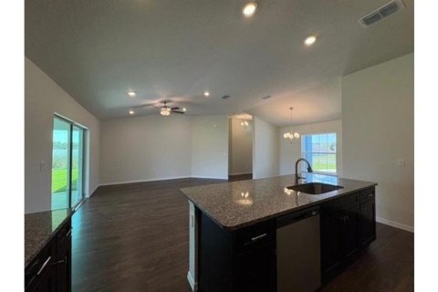 Villa ou maison à vendre à Ocala, Floride: 4 chambres, 172.71 m2 № 2204746 - photo 6