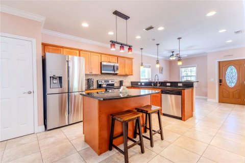 House in Sarasota, Florida 3 bedrooms, 140.38 sq.m. № 2150013 - photo 6