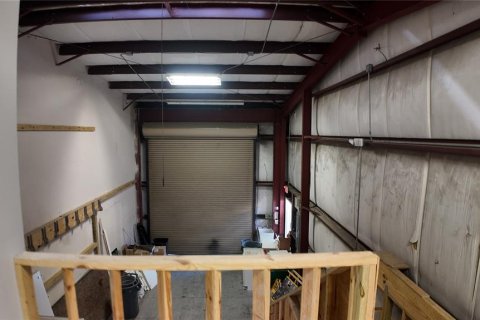 Immobilier commercial à louer à Sarasota, Floride: 408.77 m2 № 2143978 - photo 11