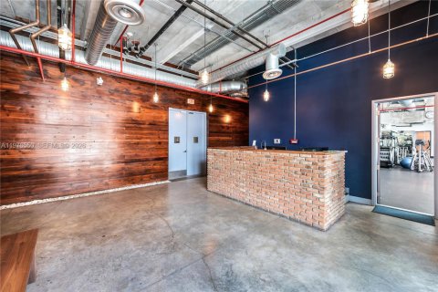 Condo in Miami, Florida, 1 bedroom  № 2040502 - photo 12