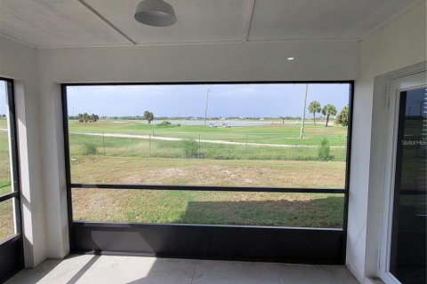 Apartamento en alquiler en Port Charlotte, Florida, 2 dormitorios, 109.72 m2 № 1906824 - foto 2