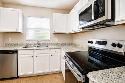 Casa en venta en Kissimmee, Florida, 3 dormitorios, 115.57 m2 № 2206780 - foto 9