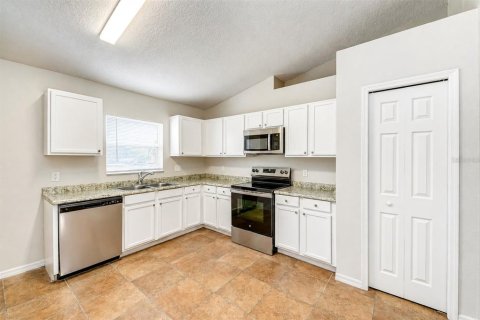 Casa en venta en Kissimmee, Florida, 3 dormitorios, 115.57 m2 № 2206780 - foto 7