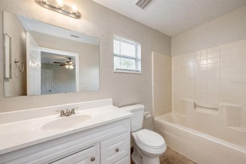 Casa en venta en Kissimmee, Florida, 3 dormitorios, 115.57 m2 № 2206780 - foto 16
