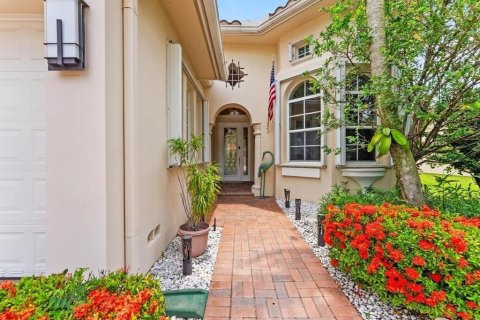 House in Parkland, Florida 3 bedrooms, 219.81 sq.m. № 2187096 - photo 5