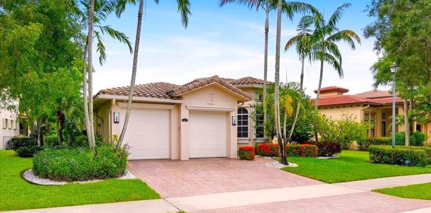 House in Parkland, Florida 3 bedrooms, 219.81 sq.m. № 2187096