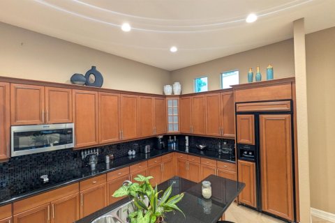 House in Parkland, Florida 3 bedrooms, 219.81 sq.m. № 2187096 - photo 24