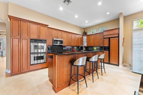 House in Parkland, Florida 3 bedrooms, 219.81 sq.m. № 2187096 - photo 27