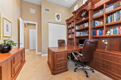 House in Parkland, Florida 3 bedrooms, 219.81 sq.m. № 2187096 - photo 13